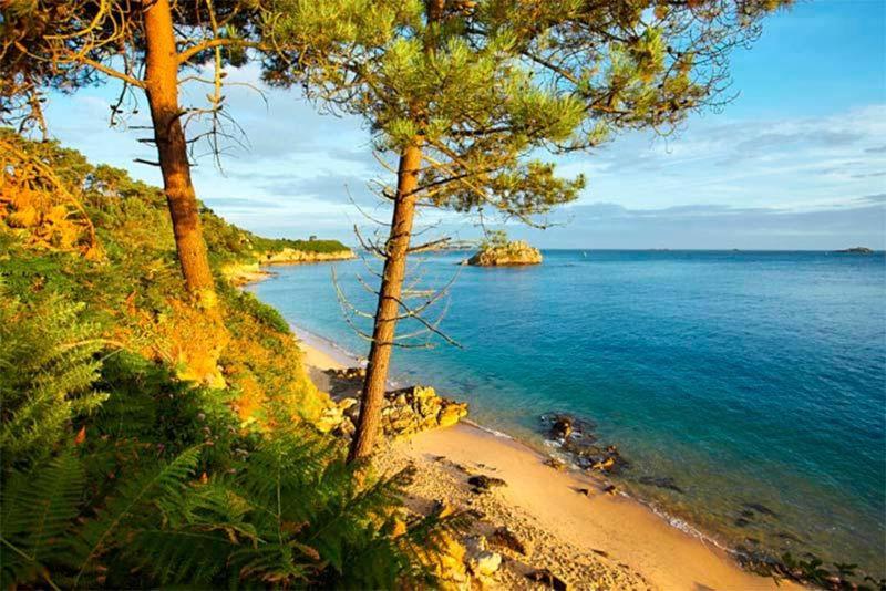 GITE de charme entre Terre et Mer - Housity