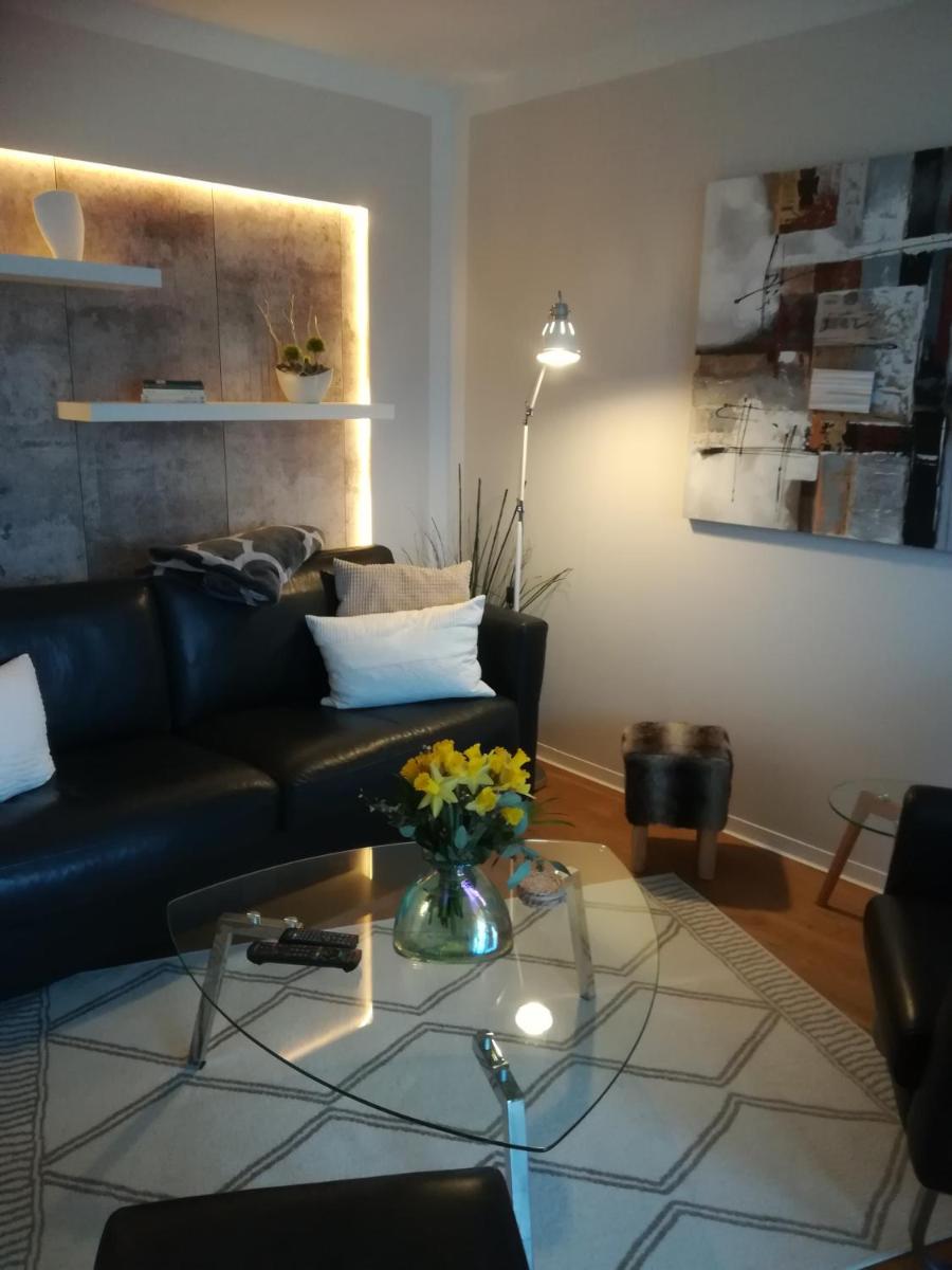 Appartment Fasanenhof Klinikum und Uni nah mit Netflix - Housity