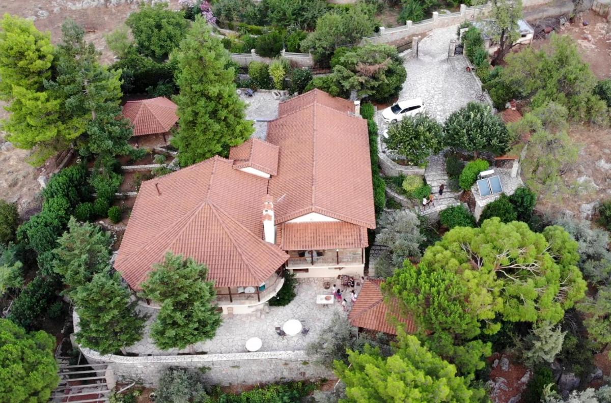 Private Villa with Panoramic View - Housity