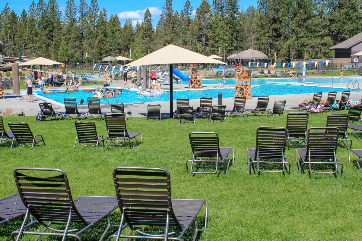 Hickory Lane 16 | Discover Sunriver - Housity