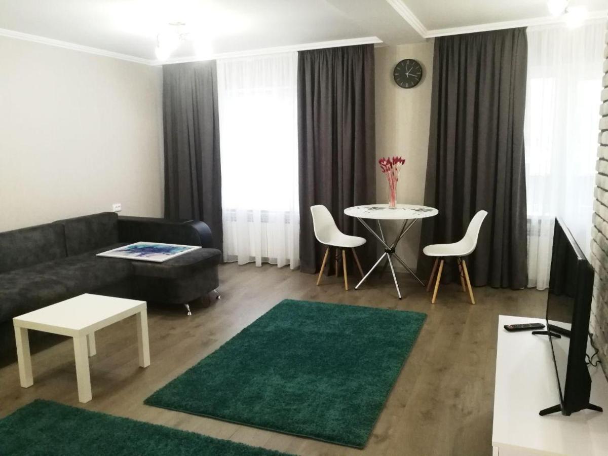 Sovremennaia kvartira studiia liuks trts avrora tsentr goroda - Housity
