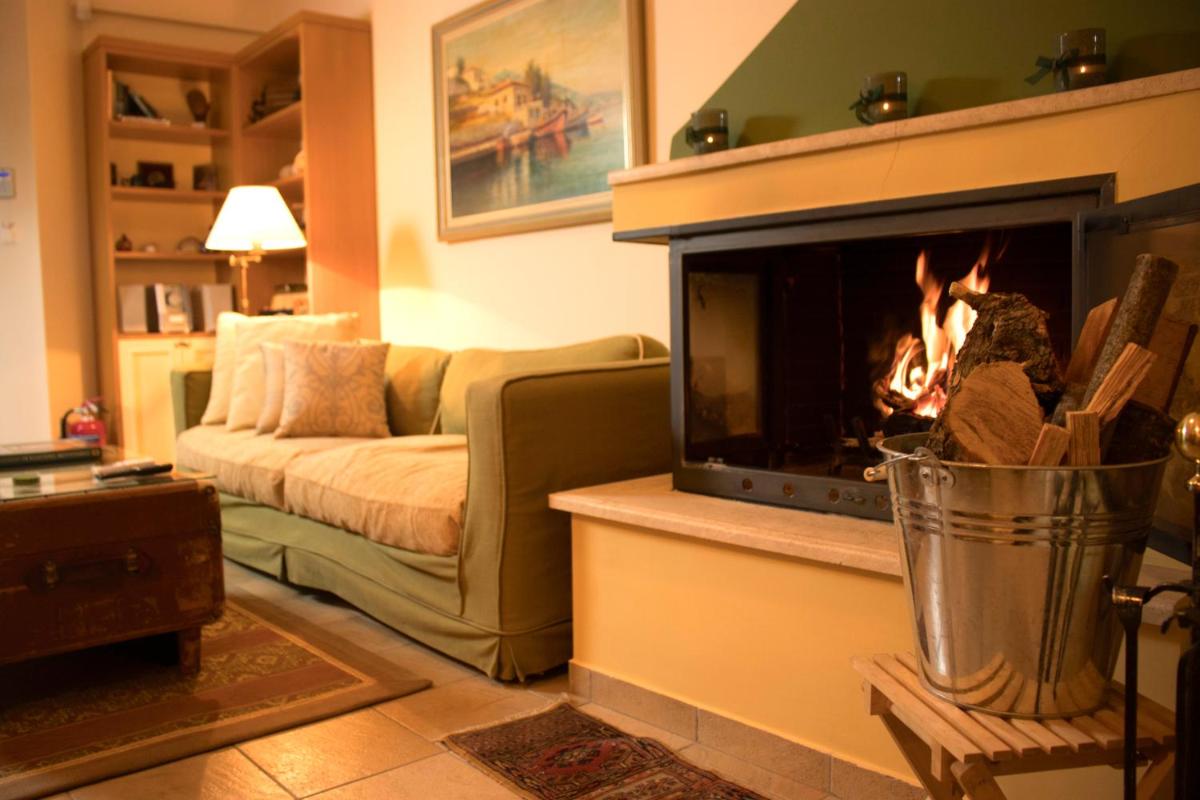 Luxurious Apartment With Sea & Mountain View - Housity