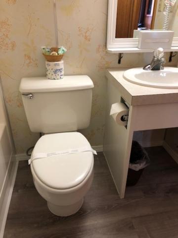 Captain's Choice Motel - Housity