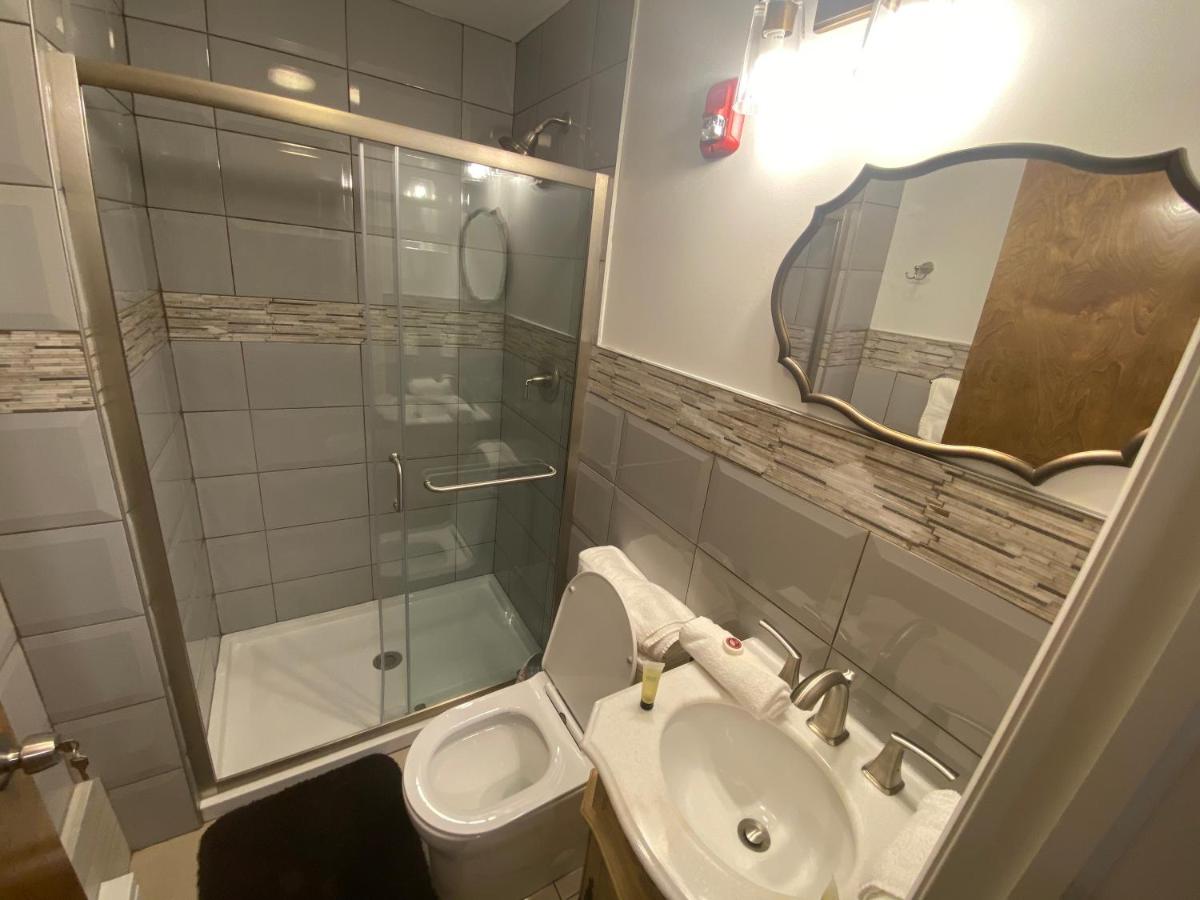 Cold Spring Hotel - Housity