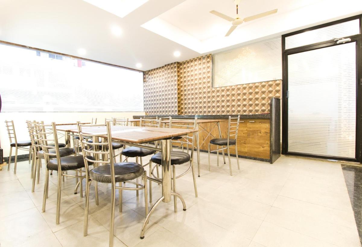 Hotel Star Zest House - Housity