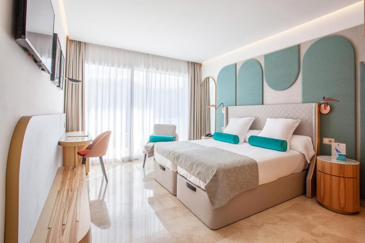 Cama o camas de una habitación en Grupotel Molins