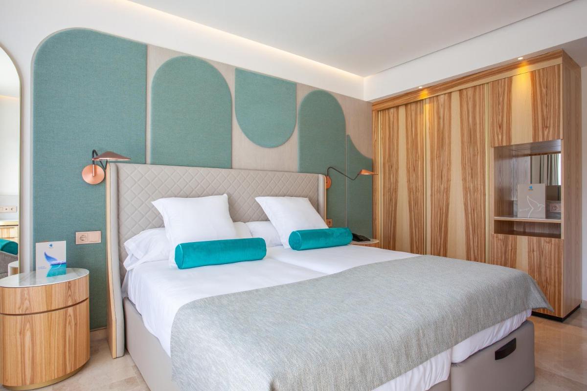 Cama o camas de una habitación en Grupotel Molins