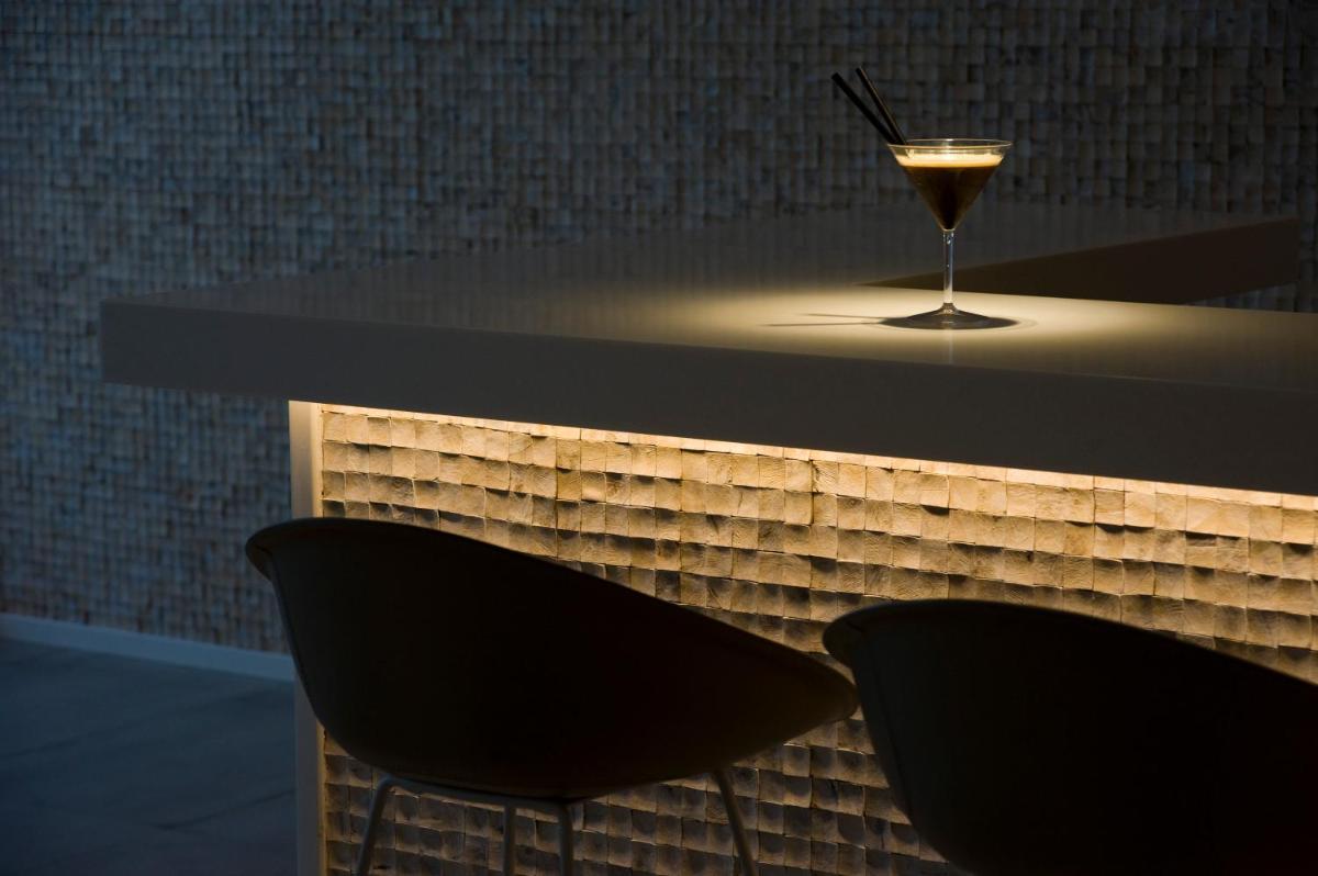 Imagen de la galería de Hotel Anfora Ibiza, en Es Canar