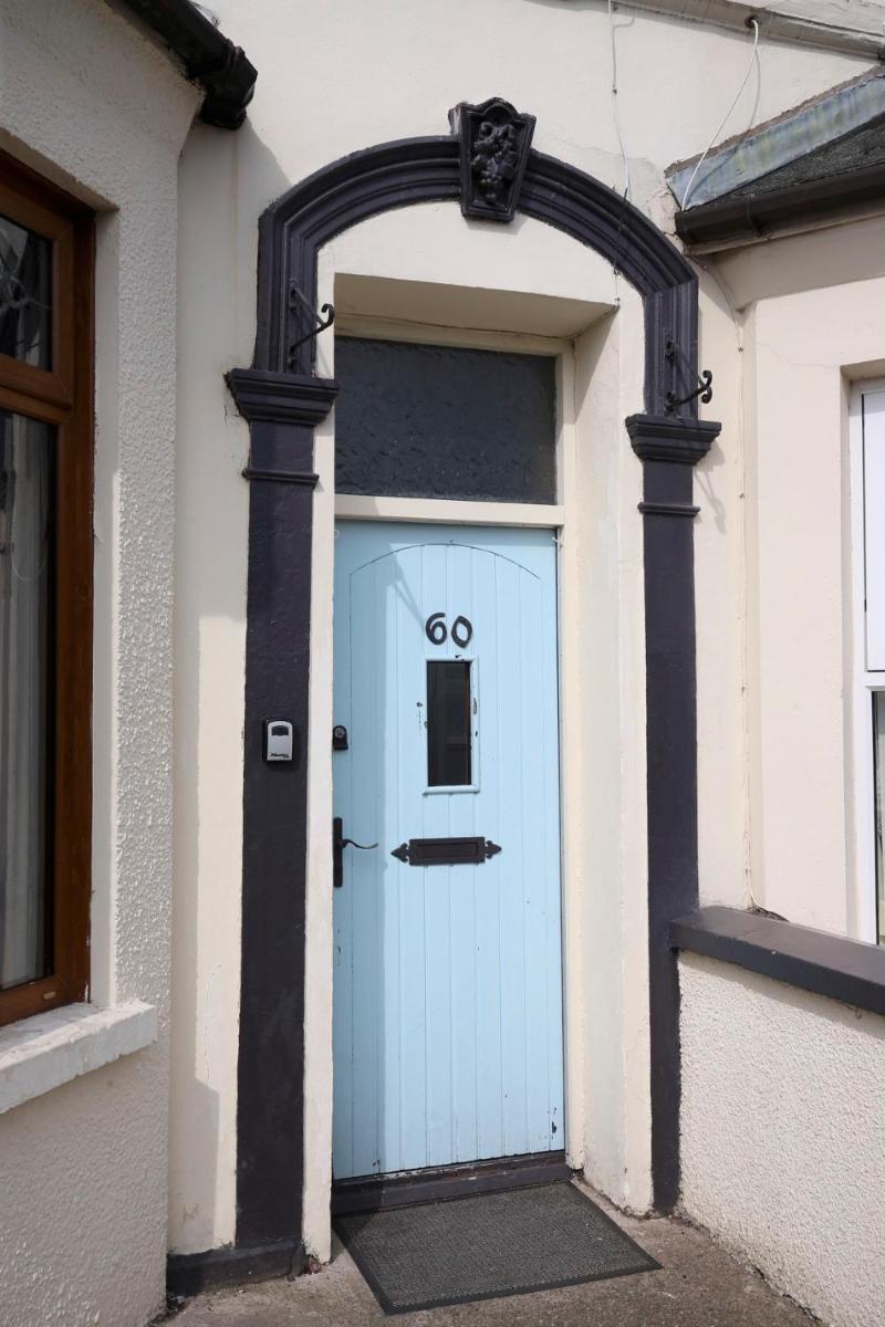 Shaftesbury Avenue Townhouse - Housity