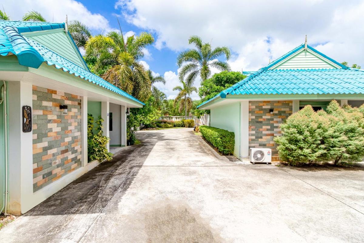 Khum Suk Resort - Housity