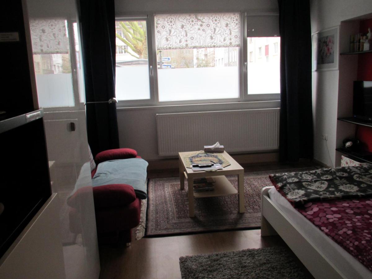 Noch Gemütlicher - Housity