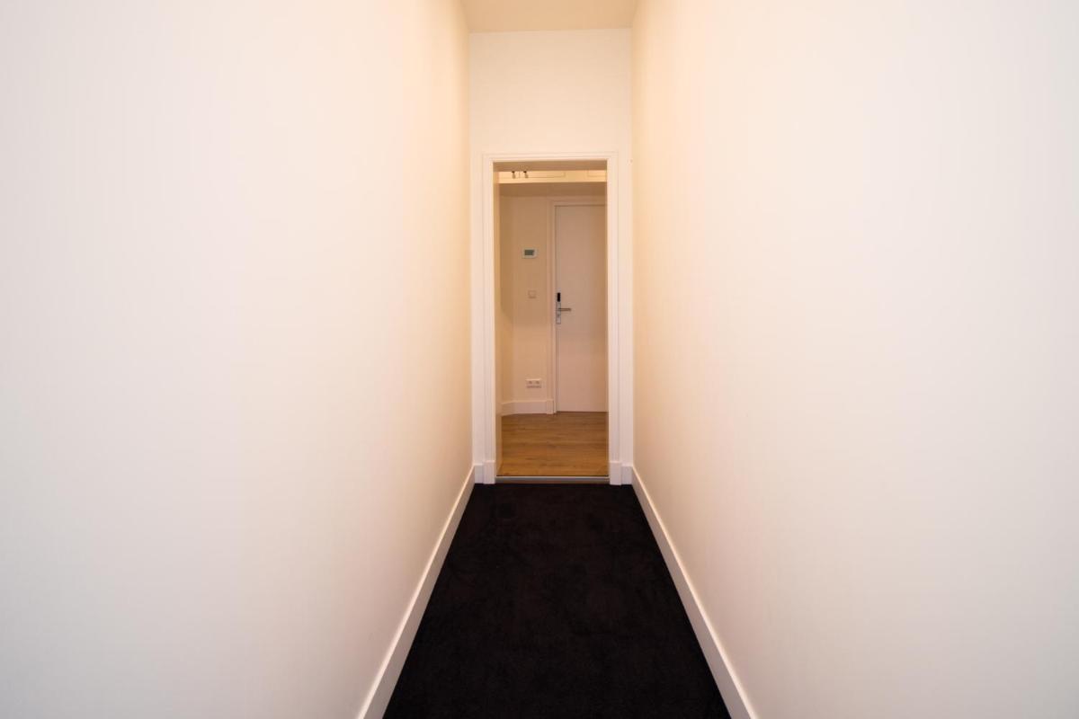 Escamp Apartments - Housity