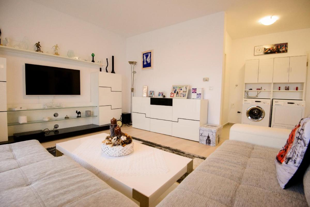 Suitetrails - Beatrice Apartments