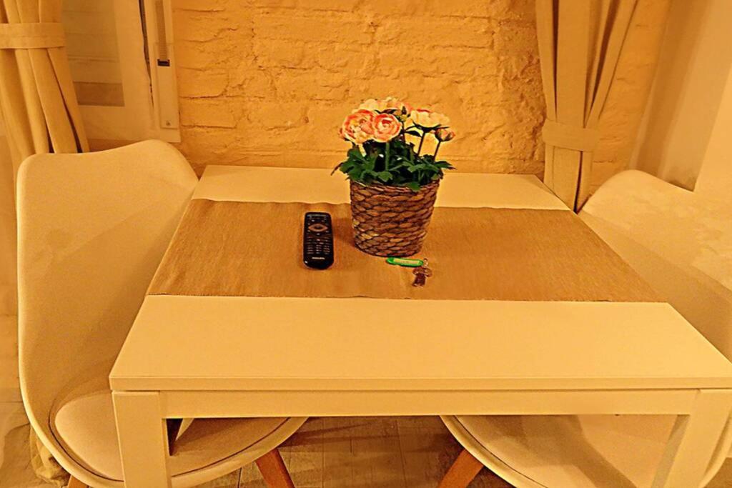 Suitetrails - Apartment with Jacuzzi Free Wifi