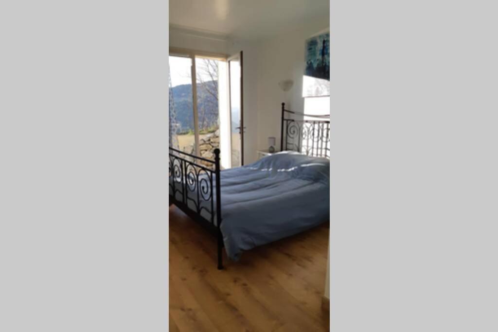 Appartement spacieux et chaleureux à Grasse - Hizvo