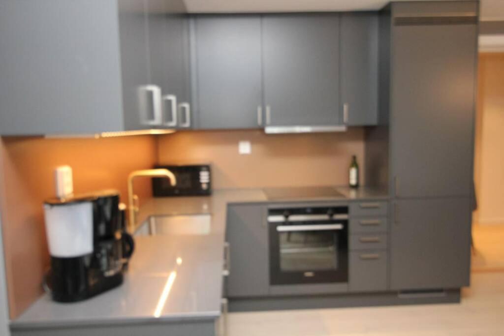 Suitetrails - Nordic Host Apts - Opera House, Munch and Maaemo / 2bd City Center