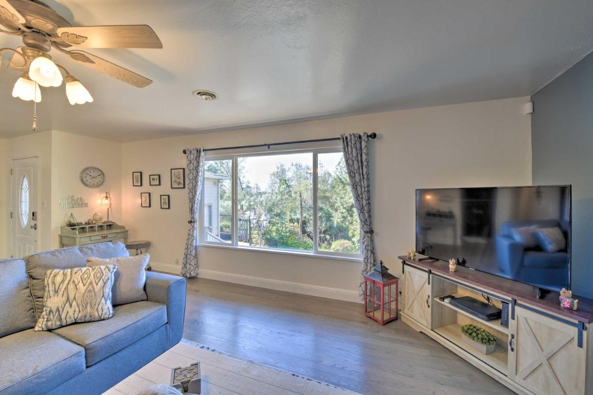 Wine Lovers Garden Oasis in Sutter Creek! - Housity