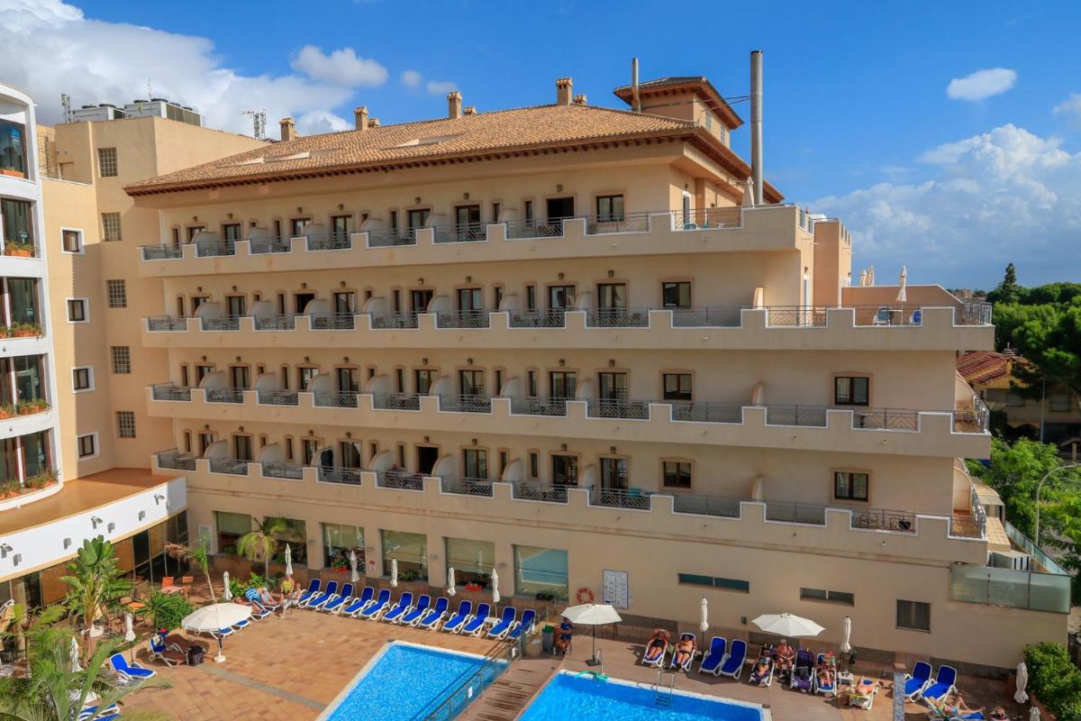 Piscina en o cerca de Hotel Monarque Costa Narejos