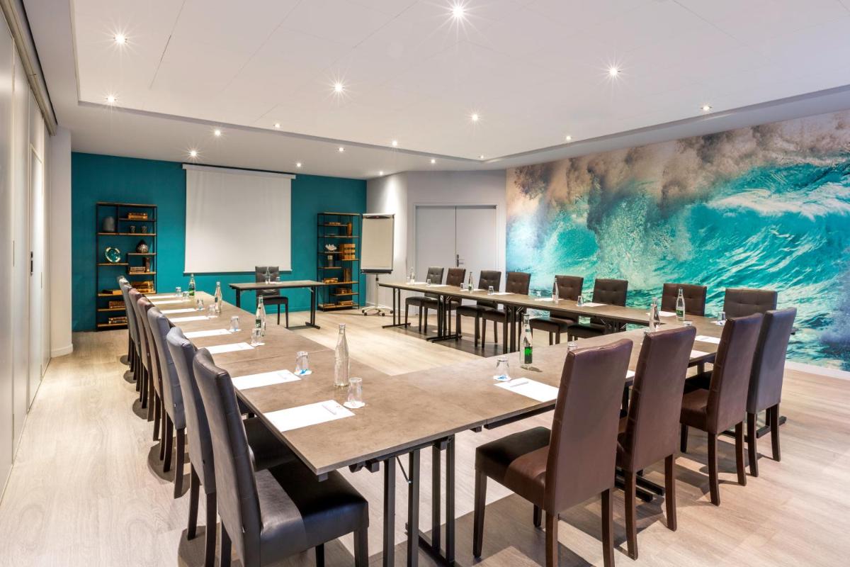 Espace de conférence ou salle de réunion dans l'établissement Best Western Plus Hotel Admiral