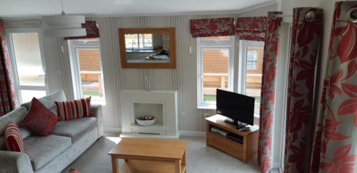 Inverbeg Holiday Park - Housity