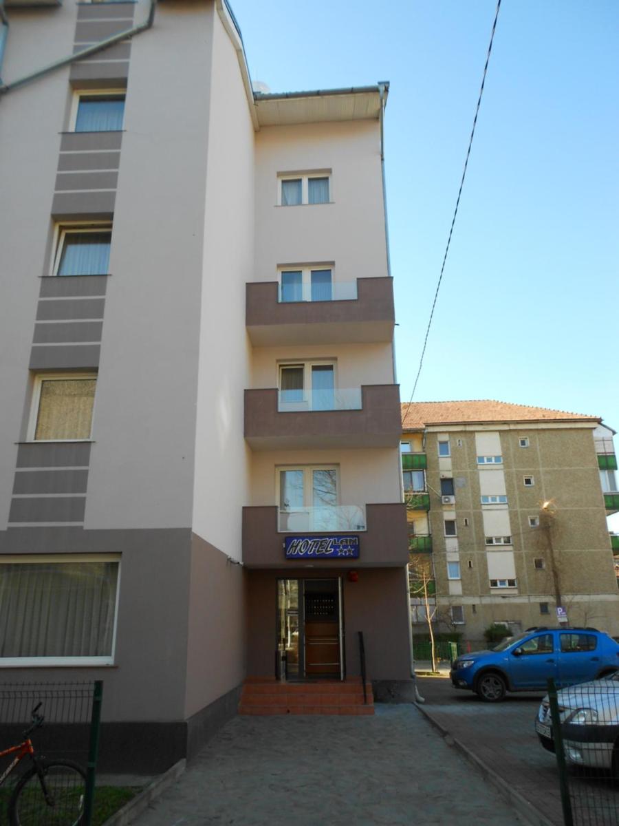 Hostel Lan - Housity