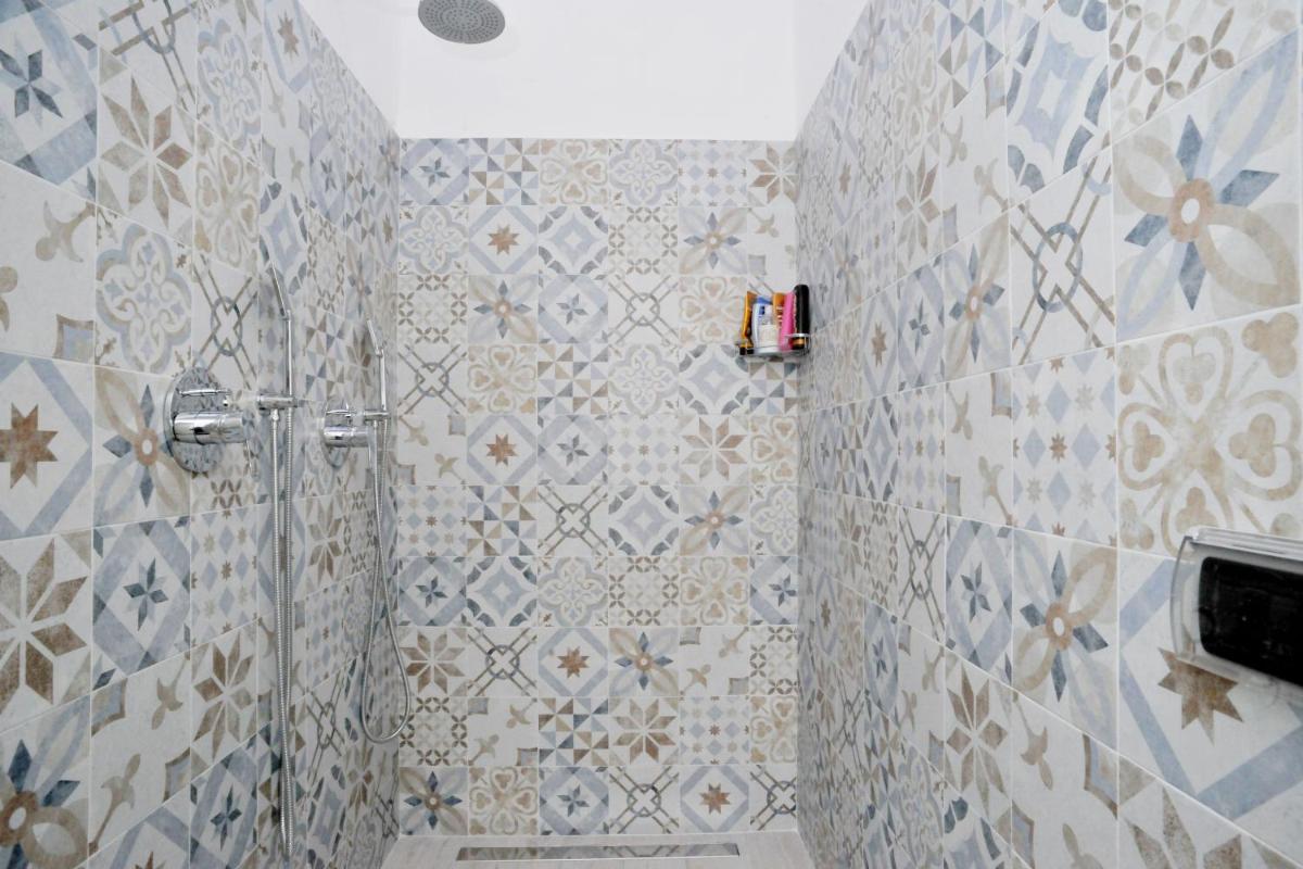 Guest House La Genesa - Housity