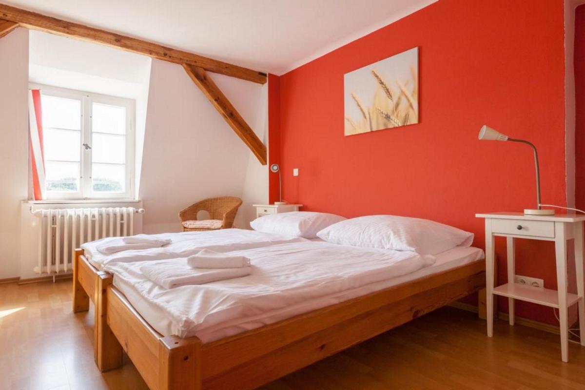 Familien- und Freizeithotel Gutshaus Petkus - Housity