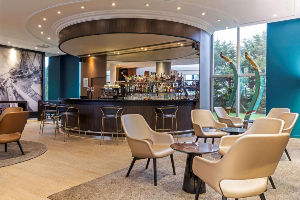 Best Western Plus Hotel Admiral - Housity