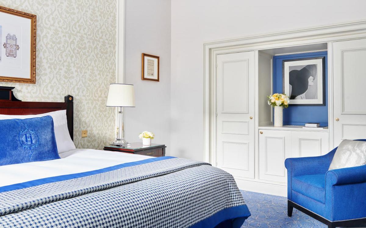 Un ou plusieurs lits dans un hébergement de l'établissement InterContinental Paris Le Grand by IHG