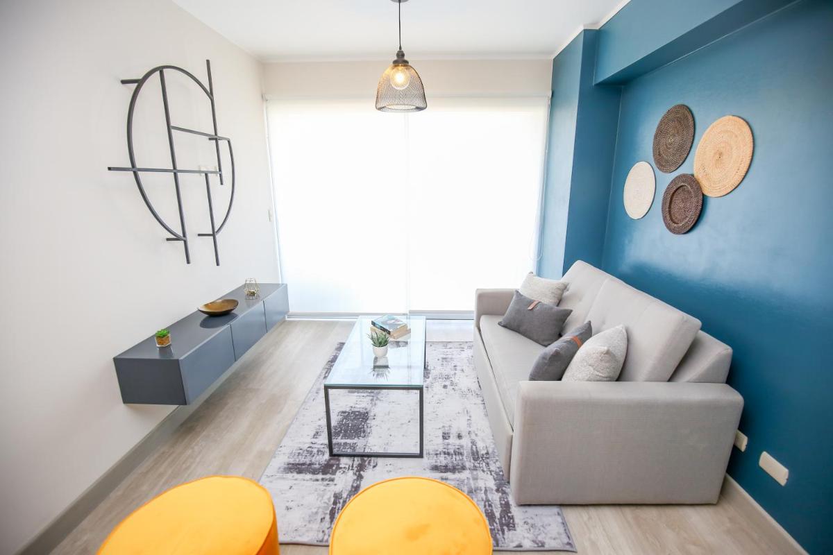 Trendy Host Black - San Isidro - Housity