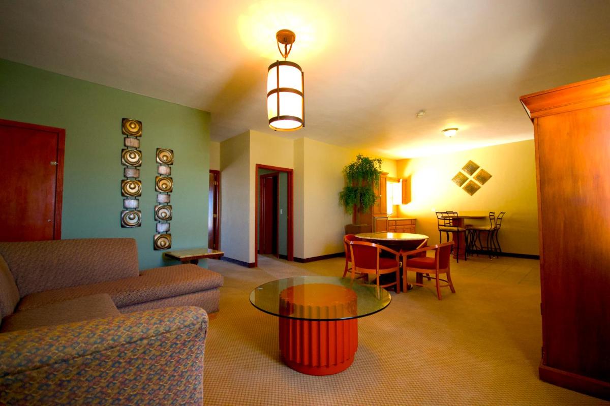 Hotel Consulado Inn - Housity