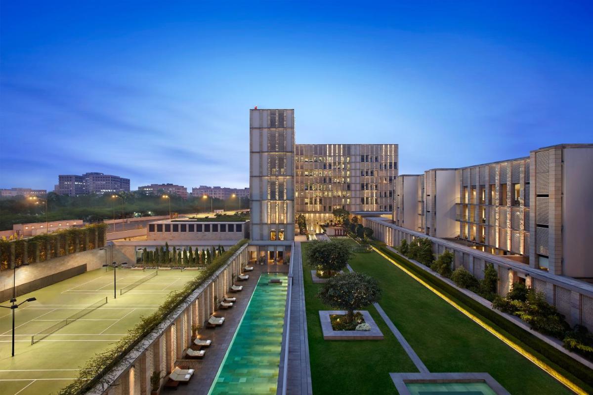 Suitetrails - The Lodhi – A member of The Leading Hotels Of The World