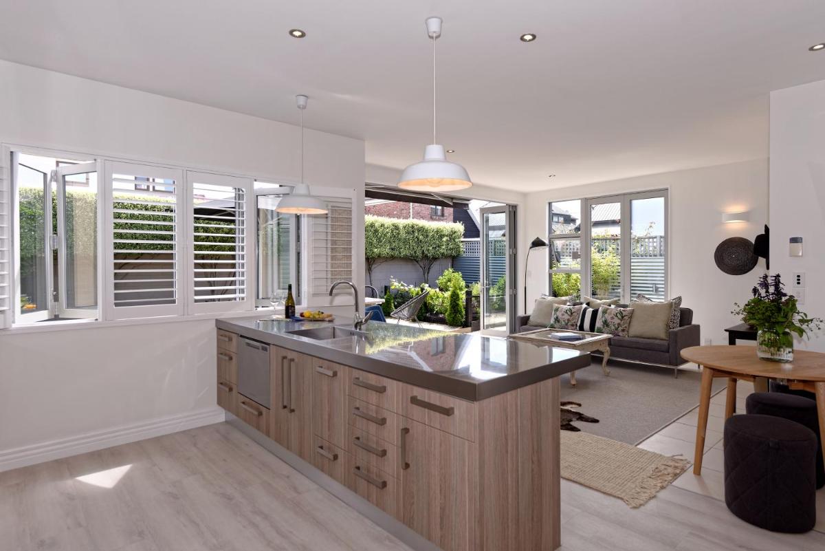 Suitetrails - The Gardener's Cottage - Villa Apartment