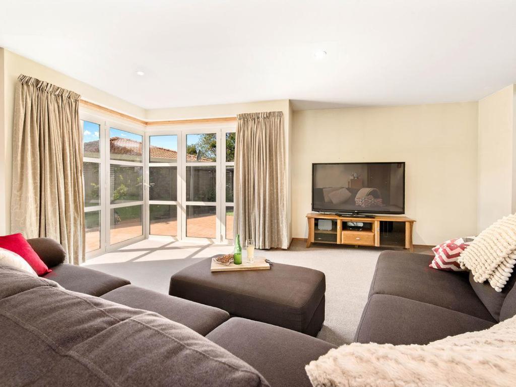 Waenga Wonder - Cromwell Holiday Home - Housity