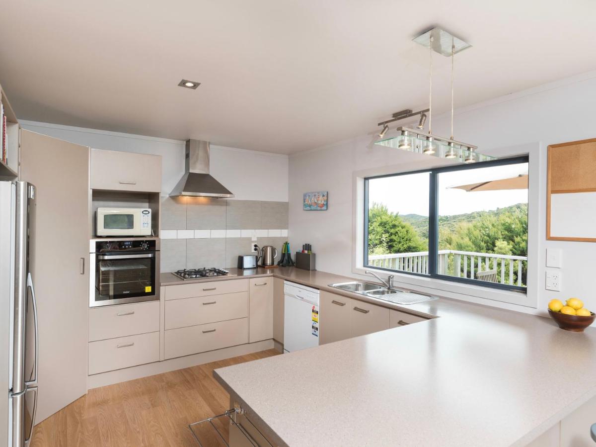 Skipper's Haven - Opua Holiday Home - Housity