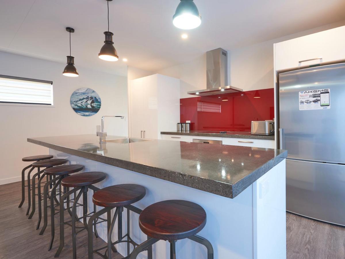 Southern Lakes Spa - Queenstown Apartment R2 - Housity