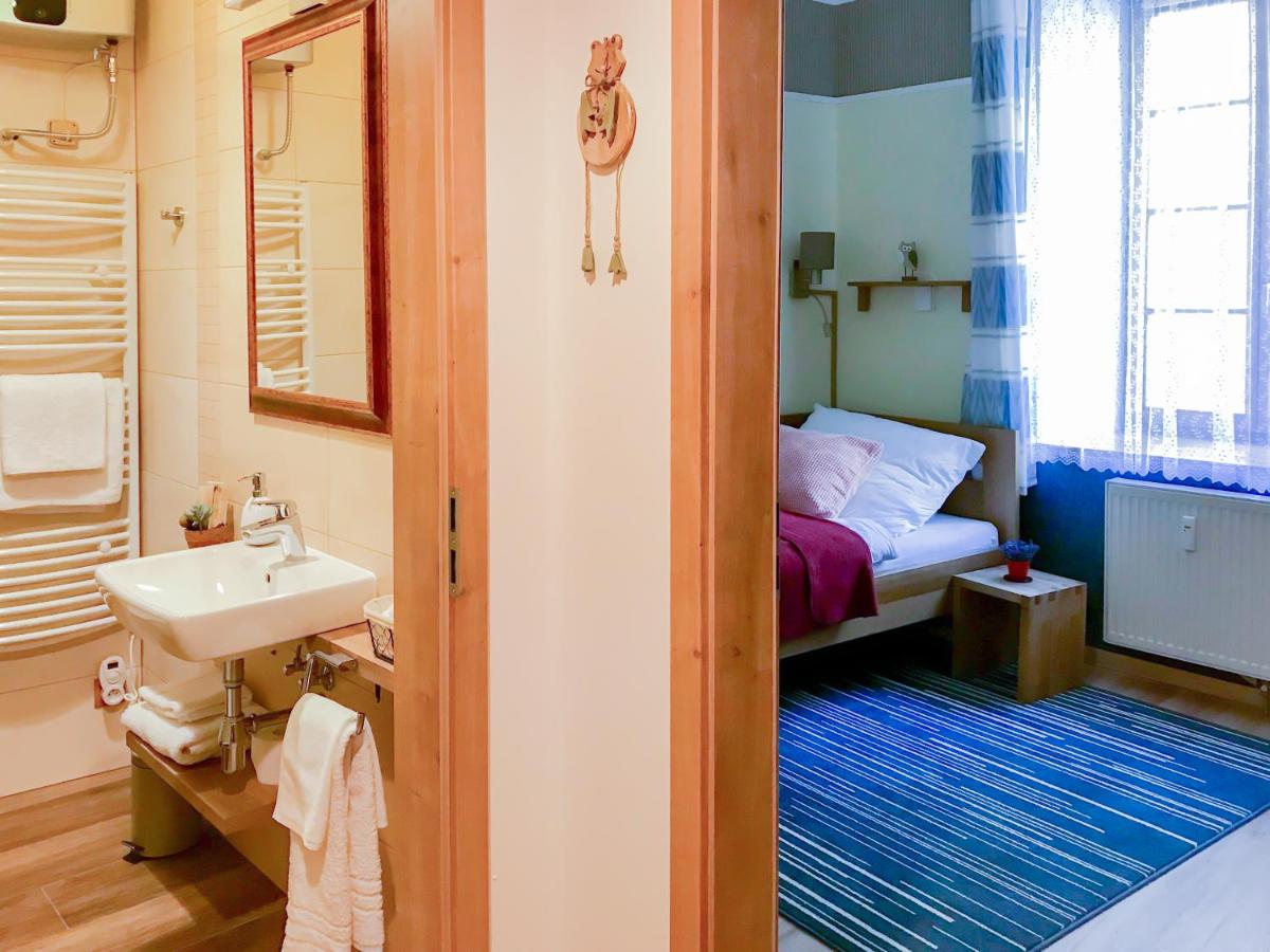 Golden Wood Apartments - Hizvo