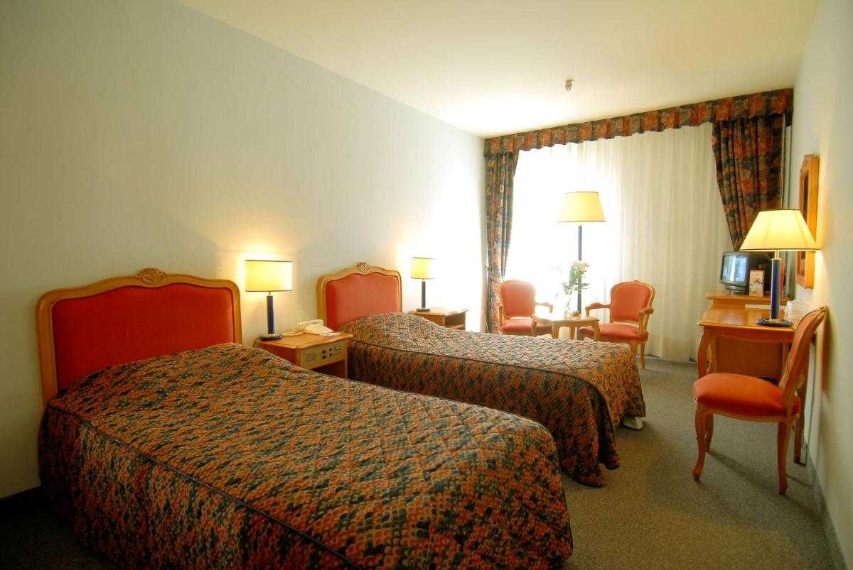 Slavyanskaya Hotel - Housity