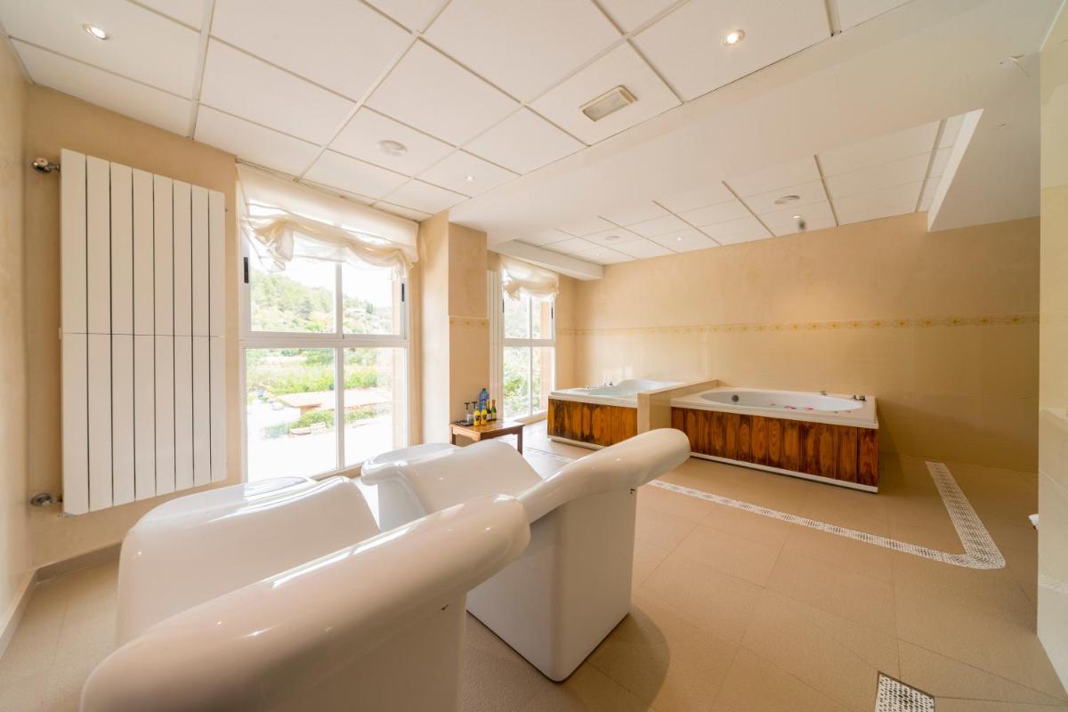 Imagen de la galería de Hotel Rosaleda del Mijares, en Montanejos