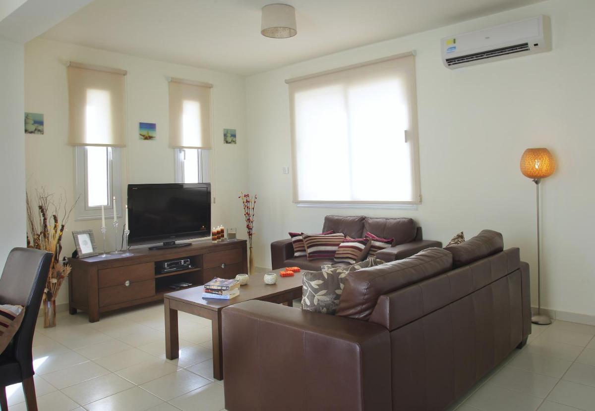 Villa Clover - Housity