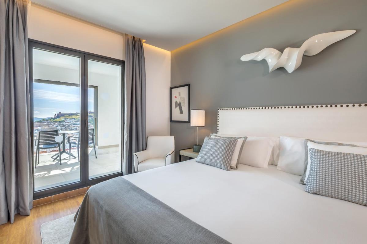 Cama o camas de una habitación en Barceló Aracena & Spa