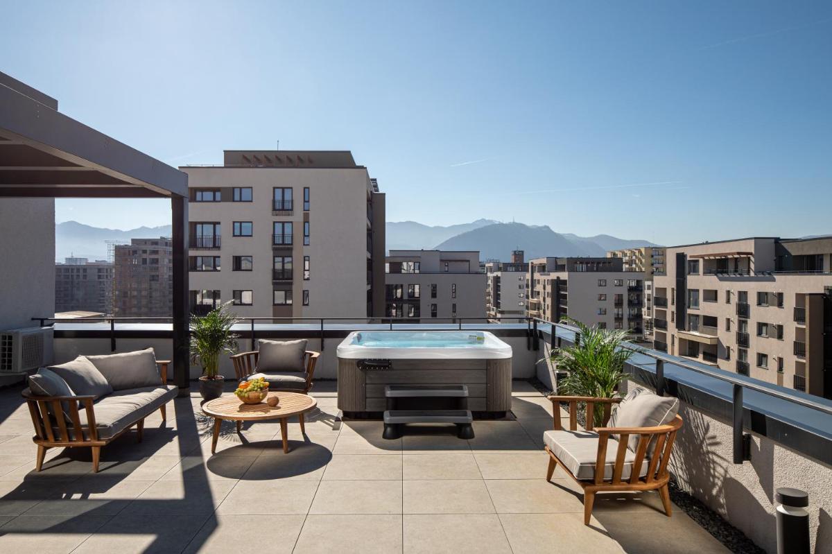 Kanopian Penthouse Brasov - Housity