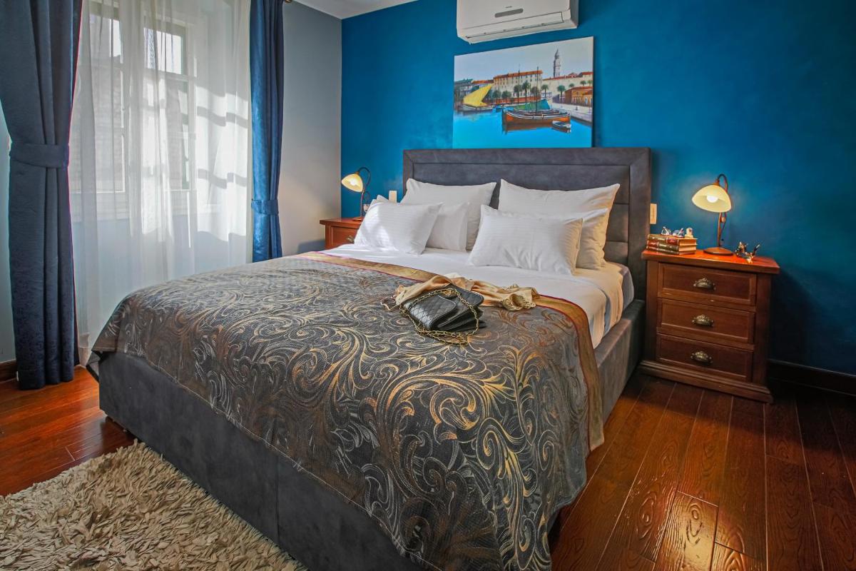 Theatre luxury rooms - Housity