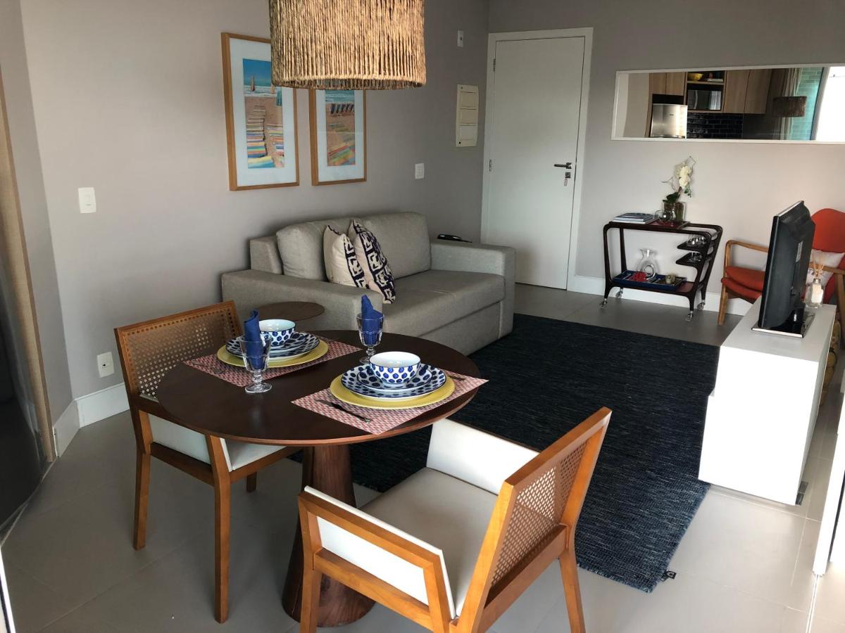 Estanconfor Santos com Vista Mar AC garagem sacada fechada - Housity