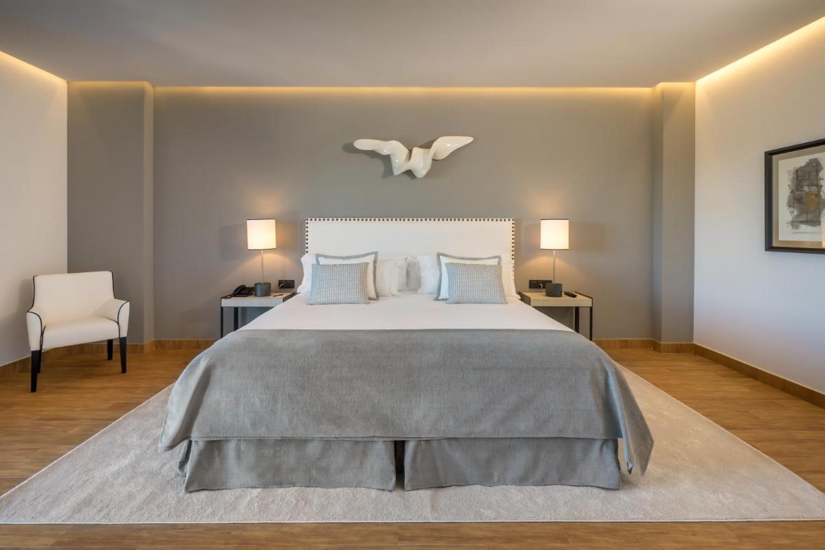 Cama o camas de una habitación en Barceló Aracena & Spa