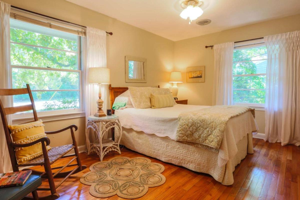 Creek House - Housity