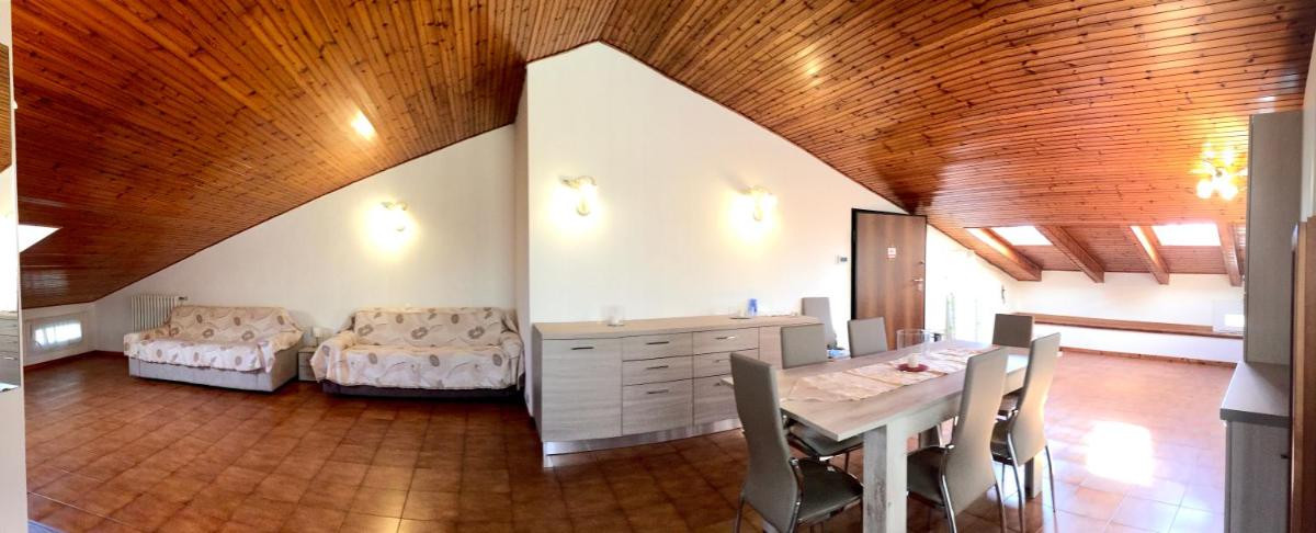 Appartamento Edoardo centro storico Cervia - Housity