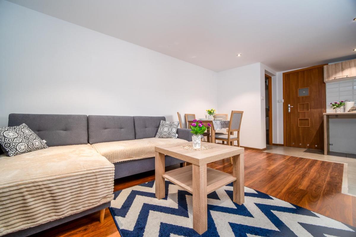 24/7 Studio Bialystok - Housity