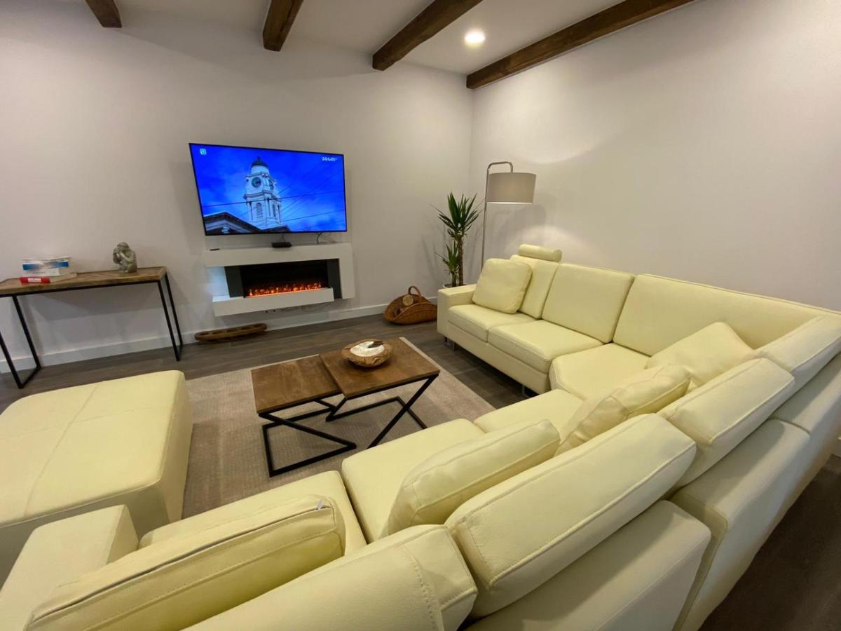 Luksusowa Willa pod Lasem, Otwock - Shared garden, sauna, wood hot tub between two apartments ! Hot tub seasonal May to October - Hizvo