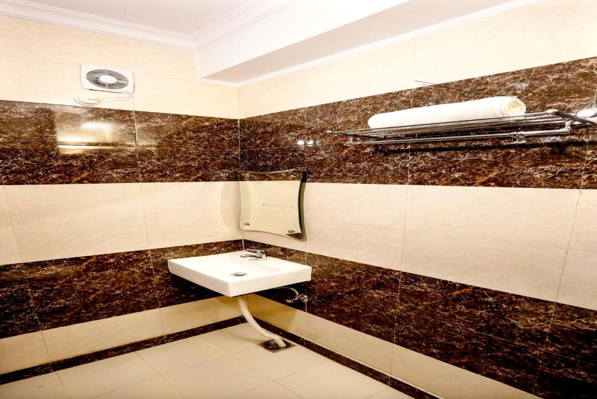 Airport Hotel Edge Home stay - Housity